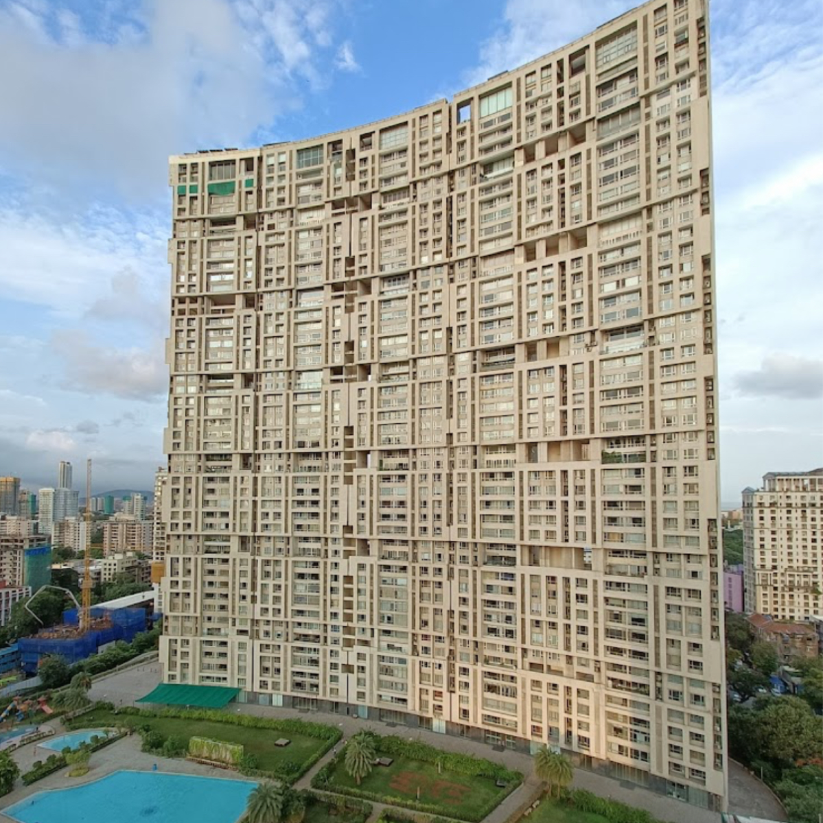 3 BHK Apartment For Sale in Peninsula Celestia Spaces