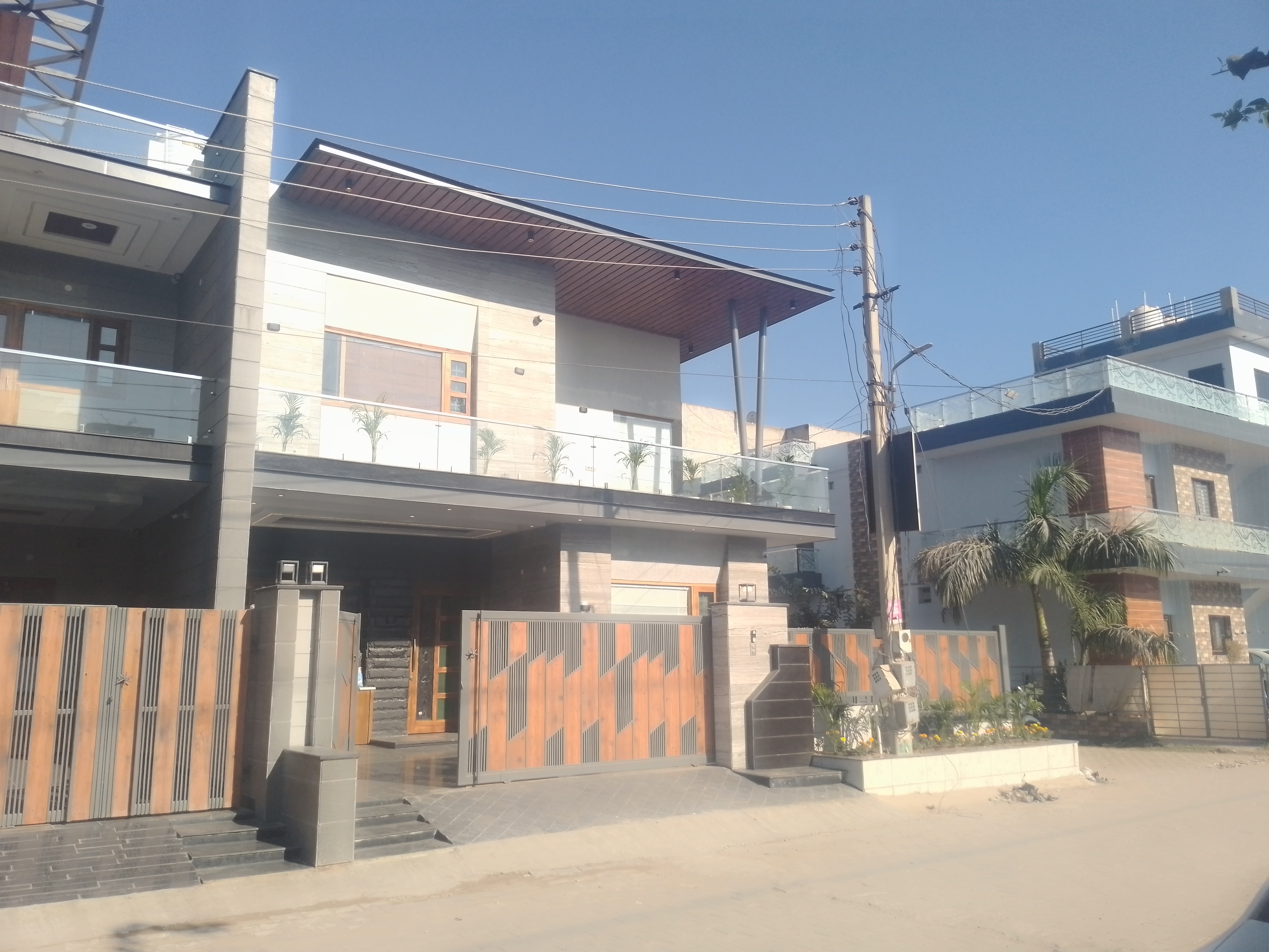 4 BHK + Pooja Room,Servant Room,Study Room,Extra Room Independent House For Sale in Sector 125