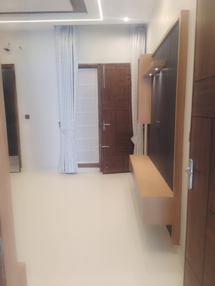 Master Bedroom, sector 125 4 Bedroom 200 Sq.Yd. Independent House In Sector 125 Mohali 7930325