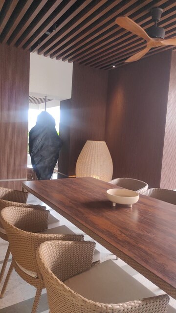 Furnished Amenities in 2 BHK Apartment at Piramal Aranya, Byculla – for Rent