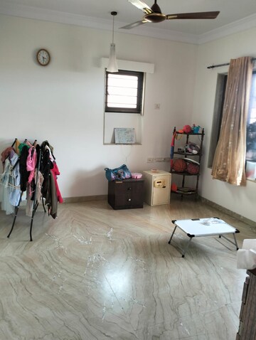 Master Bedroom in 3 BHK Apartment at Juhu Abhishek Chs Ltd, Andheri West – for Rent