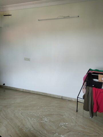 Furnished Amenities in 3 BHK Apartment at Juhu Abhishek Chs Ltd, Andheri West – for Rent