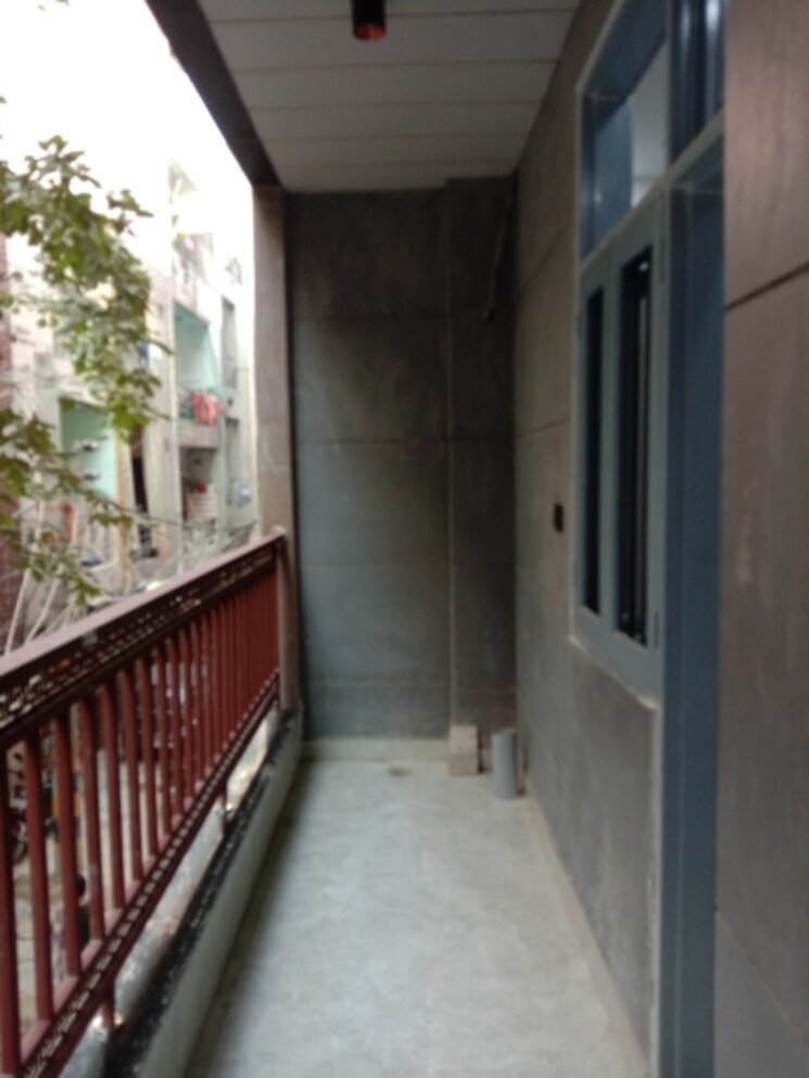 Balcony, dwarka mor 2 Bedroom 900 Sq.Ft. Builder Floor In Dwarka Mor Delhi 7930350