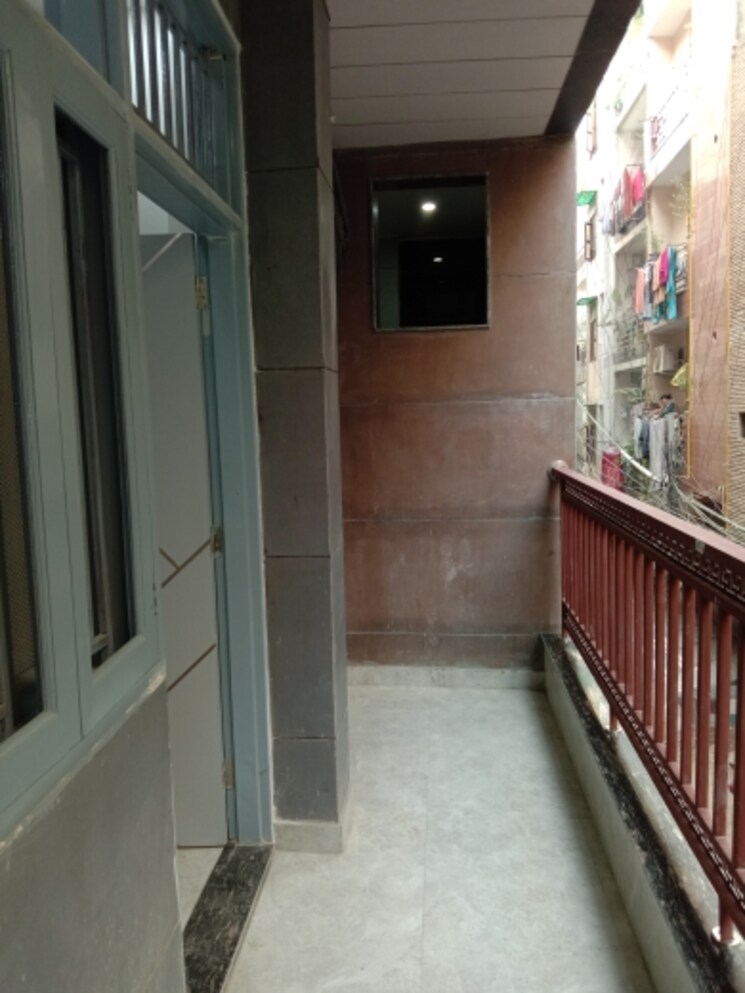 Balcony, dwarka mor 2 Bedroom 900 Sq.Ft. Builder Floor In Dwarka Mor Delhi 7930350
