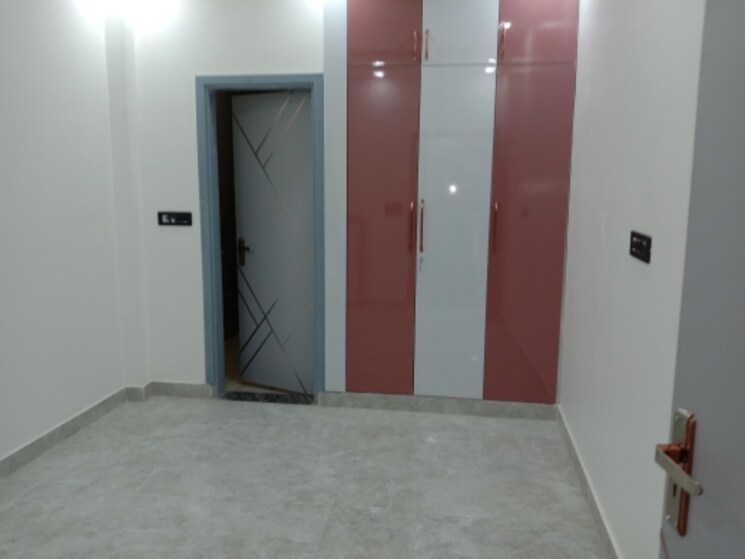 Room, dwarka mor 2 Bedroom 900 Sq.Ft. Builder Floor In Dwarka Mor Delhi 7930350