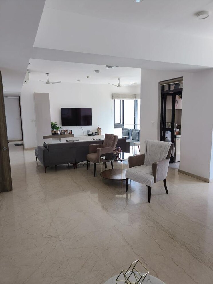 Living Room, lodha-parkside 4 Bedroom 2000 Sq.Ft. Apartment In Worli Mumbai 7930355