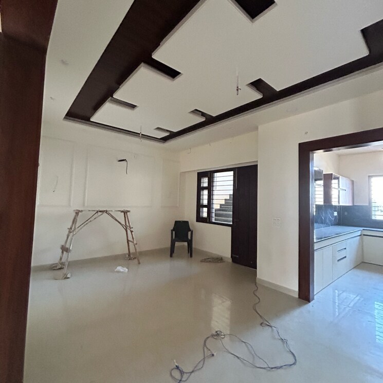 Room, sector 82 a 6+ Bedroom 400 Sq.Yd. Independent House In Sector 82 A Mohali 7930378