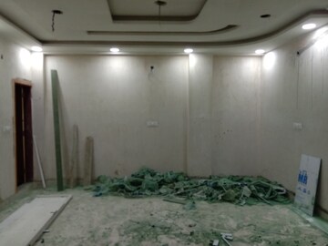Bedroom in 3 BHK Builder Floor at Dwarka Mor – for Sale