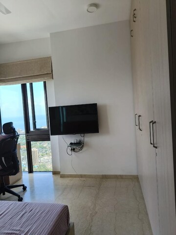 Master Bedroom in 4 BHK Apartment at Lodha Parkside, Worli – for Sale
