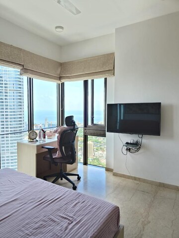 Master Bedroom in 4 BHK Apartment at Lodha Parkside, Worli – for Sale