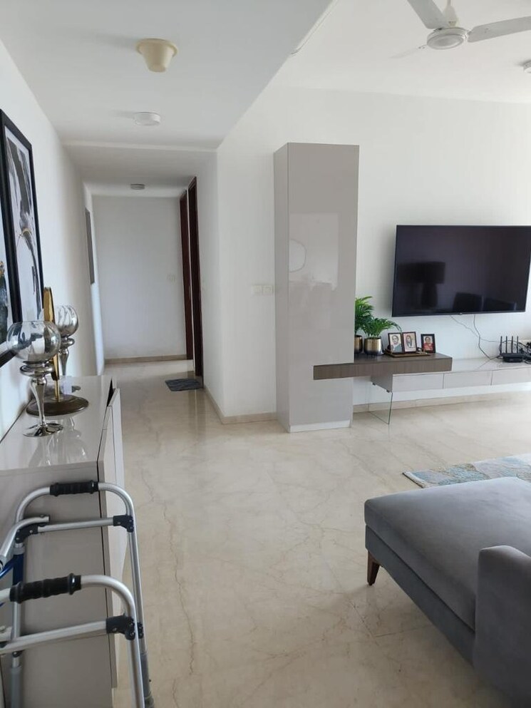 Living Room, lodha-parkside 4 Bedroom 2000 Sq.Ft. Apartment In Worli Mumbai 7930515
