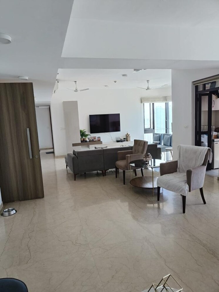 Living Room, lodha-parkside 4 Bedroom 2000 Sq.Ft. Apartment In Worli Mumbai 7930515