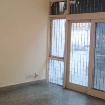 Living Room in 3 BHK Builder Floor at Greater Kailash Part 3 – for Rent
