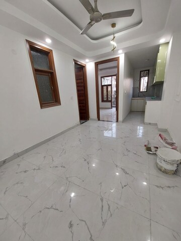 Room in 2 BHK Apartment at Panchsheel Vihar – for Sale