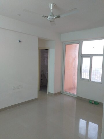 2.5 BHK Apartment For Rent in Zara Rossa, Sector 112