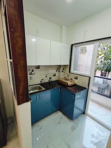 Master Bedroom in 1 RK Builder Floor at Ansal Sushant Lok I, Sector 43 – for Rent