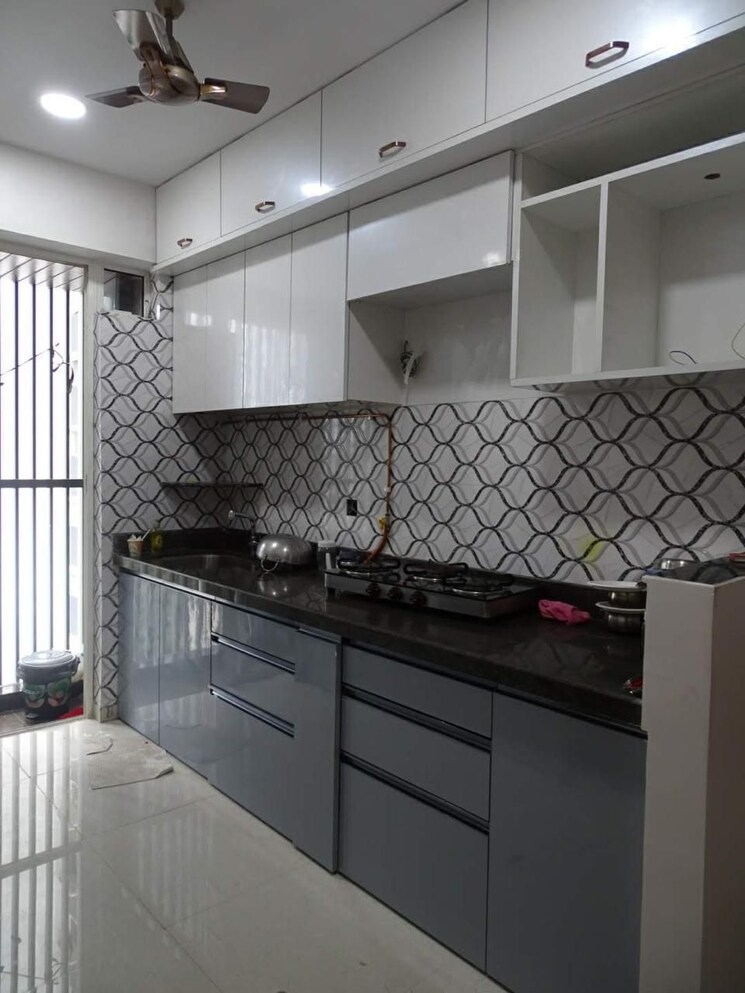 Kitchen, narang-rozanne-by-courtyard 1.5 Bedroom 560 Sq.Ft. Apartment In Pokhran Road No Two Thane 7930776