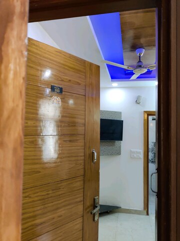 Bathroom in 2 BHK Builder Floor at Indirapuram – for Rent