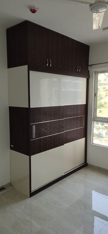 Room in 2 BHK Apartment at Mittal High Mont, Hinjewadi – for Rent