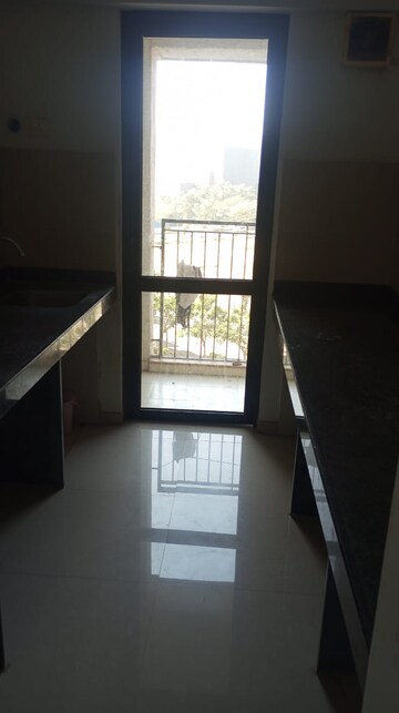 1 BHK Apartment For Rent in Lodha Lakeshore Greens, Dombivli East