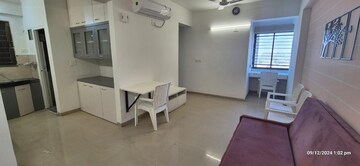 Living Room in 2 BHK Apartment at Makarba – for Rent
