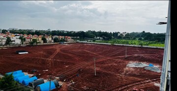  Plot – Exterior View View at Kanpur Road - for Sale