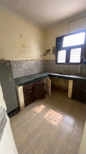 2 BHK Independent House For Rent in Sector 21
