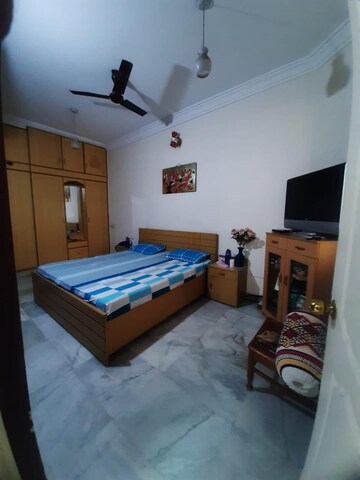 Room in 3 BHK Independent House at Hsr Layout – for Rent