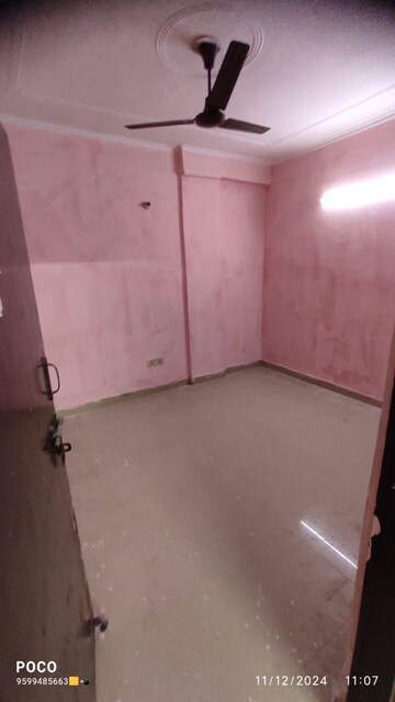 Room in 2 BHK Builder Floor at Mehrauli – for Rent