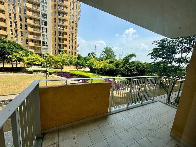 Balcony, tata-primanti-phase-2 3 Bedroom 2550 Sq.Ft. Apartment In Sector 72 Gurgaon 7931055