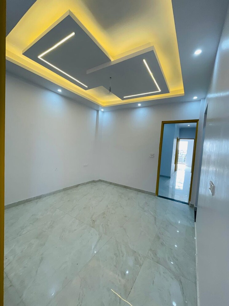 Master Bedroom, aman-luxury-apartments 3.5 Bedroom 2600 Sq.Ft. Builder Floor In Sahastradhara Road Dehradun 7931051