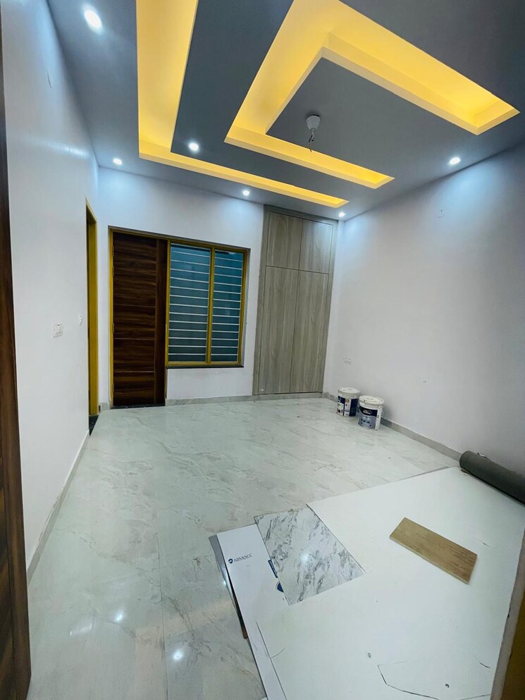 Master Bedroom, aman-luxury-apartments 3.5 Bedroom 2600 Sq.Ft. Builder Floor In Sahastradhara Road Dehradun 7931051