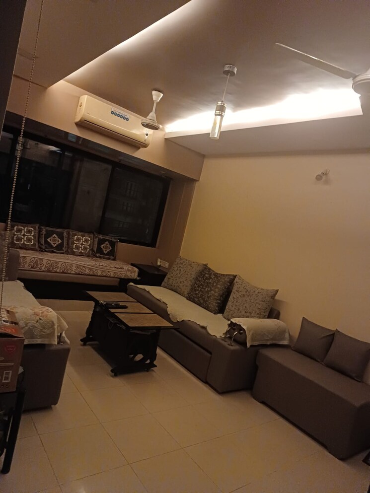 Living Room, evershine-park 2 Bedroom 900 Sq.Ft. Apartment In Andheri West Mumbai 7931062