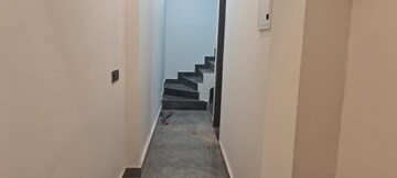 Building Lobby in 3 BHK Apartment at DLF Pink Town House, Dlf City Phase 3 – for Rent