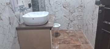  3 BHK Apartment at DLF Pink Town House, Dlf City Phase 3 – for Rent