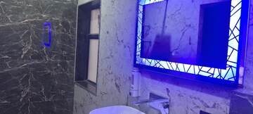 Bedroom in 3 BHK Apartment at DLF Pink Town House, Dlf City Phase 3 – for Rent