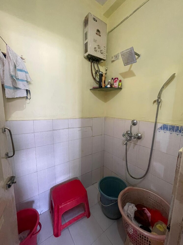 Bathroom, ratan nagar 2 Bedroom 571 Sq.Ft. Apartment In Ratan Nagar Mumbai 7931138