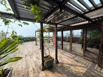 Terrace in 4 BHK Apartment at Samudra Gaurav, Worli – for Rent