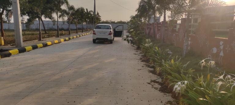 Plot For Sale in Shubham Enclave