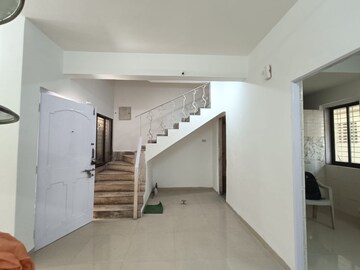 Living Room in 4 BHK Independent House at Seawoods – for Rent
