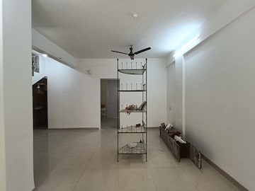Room in 4 BHK Independent House at Seawoods – for Rent