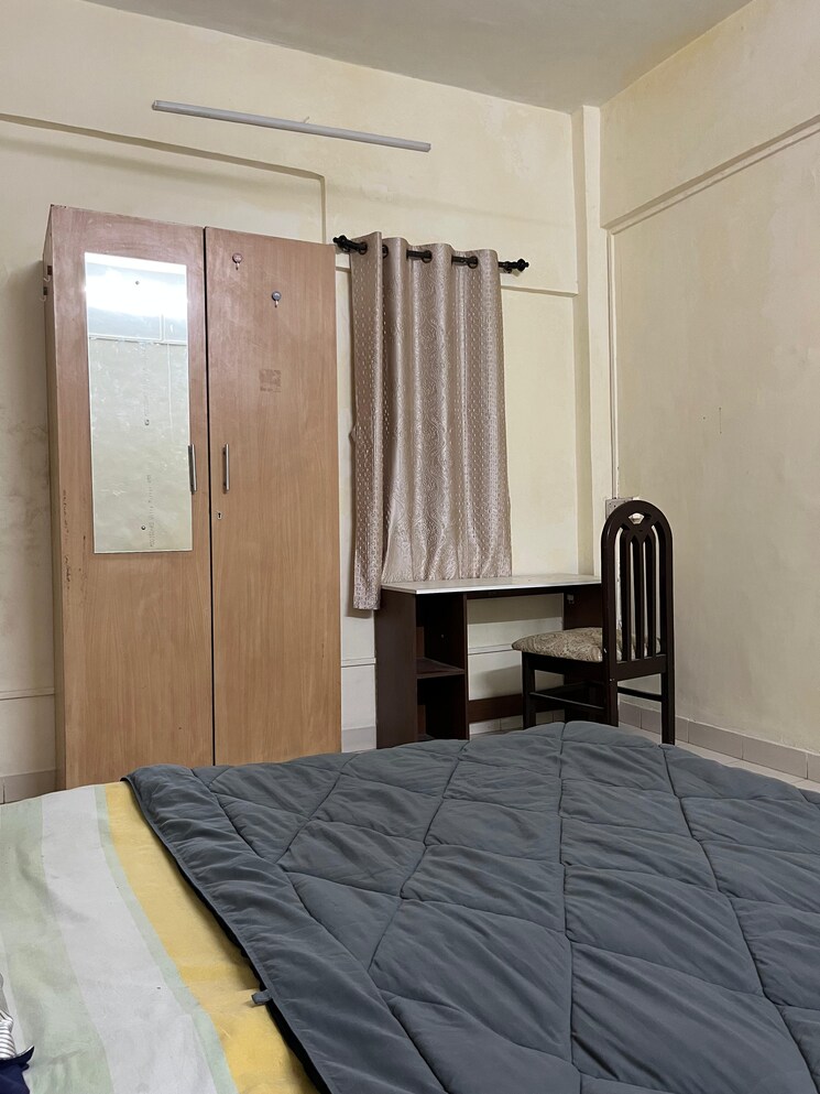 Bedroom, rajesh-meera-nagar-terrace-chs 1 Bedroom 650 Sq.Ft. Apartment In Koregaon Park Pune 7931482