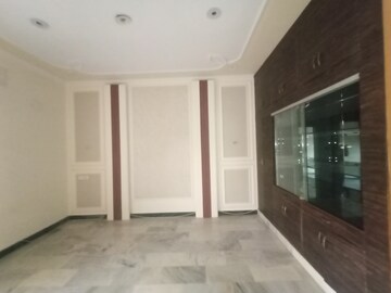 Building Lobby in 2 BHK Independent House at Sector 4 – for Rent