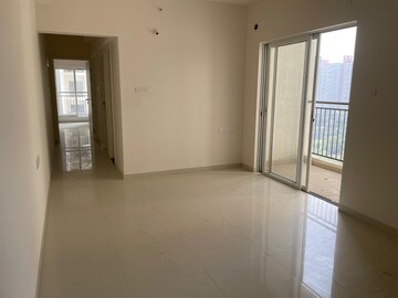Room in 2 BHK Apartment at Godrej Nurture Pune, Mamurdi – for Rent