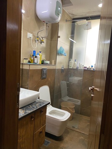 Bathroom in 3 BHK Builder Floor at Dlf Phase I – for Rent