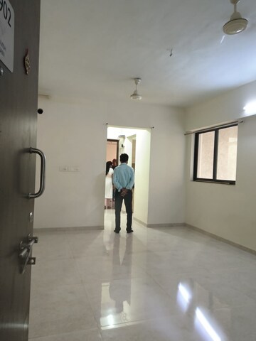 Room in 1 BHK Apartment at Lodha Palava City, Dombivli East – for Rent
