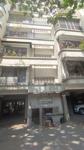 2 BHK Apartment – Exterior View View at Bahar CHS, Goregaon East - for Rent