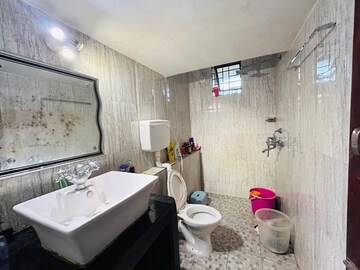 Attached Bathroom in 1 BHK Apartment at Camorlim – for Rent