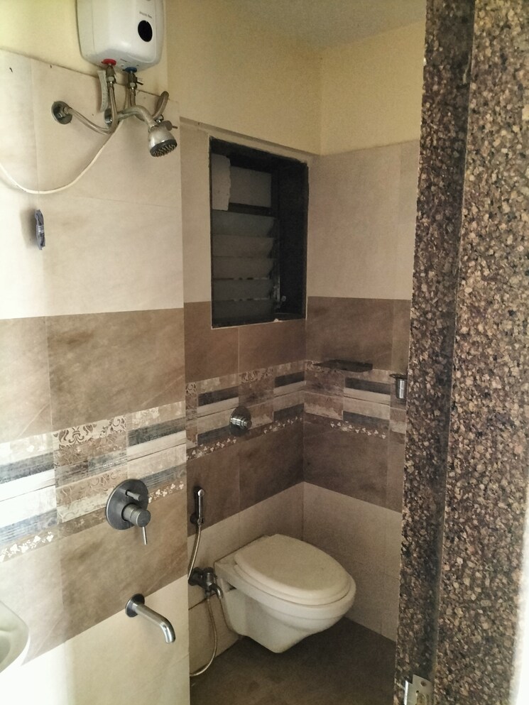 Bathroom, truearth-view 1 Bedroom 350 Sq.Ft. Apartment In Vikhroli East Mumbai 7931836
