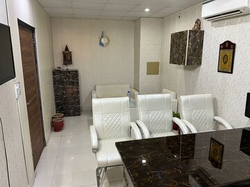 Team Area in  Co-working Space at Metro Trade Center, Vip Road – for Rent